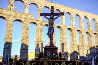 Fotogalería Procesiones de Jueves Santo 18 Procesiones hacia la Catedral - Héctor Criado