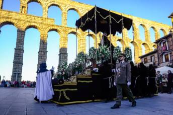 Fotogalería Procesiones de Jueves Santo 25 Procesiones hacia la Catedral - Héctor Criado