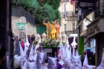 Fotogalería Procesiones de Jueves Santo 33 Procesiones hacia la Catedral - Héctor Criado