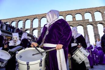 Fotogalería Procesiones de Jueves Santo 40 Procesiones hacia la Catedral - Héctor Criado