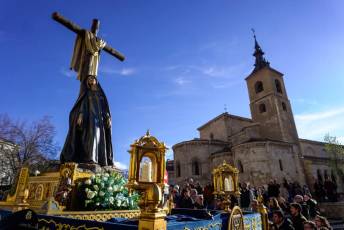 Fotogalería Procesiones de Jueves Santo 10 Procesiones hacia la Catedral - Héctor Criado