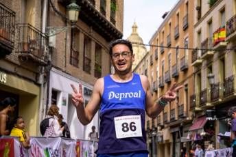Fotogalería de la carrera y marcha por el Día de Castilla y León 20 Carrera y Marcha por el Día de Castilla y León - Héctor Criado
