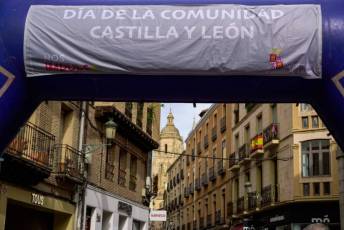 Fotogalería de la carrera y marcha por el Día de Castilla y León 3 Carrera y Marcha por el Día de Castilla y León - Héctor Criado