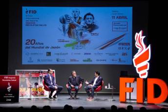 Fotogalería Segundo Día III FID Segovia Recoletas Salud 21 III FID Segovia Recoletas Salud Segundo Día - Héctor Criado