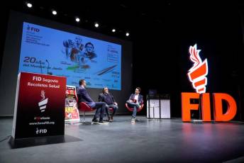 Fotogalería Segundo Día III FID Segovia Recoletas Salud 29 III FID Segovia Recoletas Salud Segundo Día - Héctor Criado