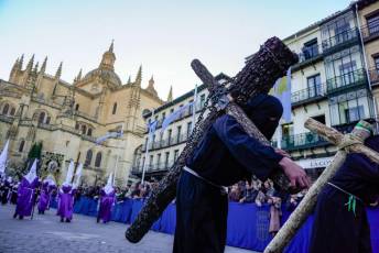 Fotogalería Procesión de los Pasos de Viernes Santo 17 Procesión de los Pasos Viernes Santo - Héctor Criado