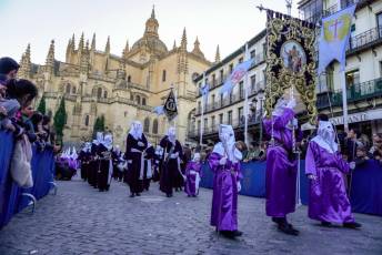 Fotogalería Procesión de los Pasos de Viernes Santo 20 Procesión de los Pasos Viernes Santo - Héctor Criado