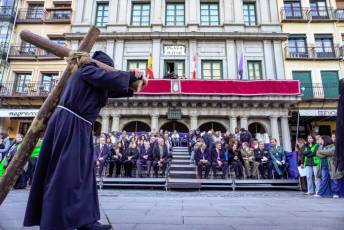 Fotogalería Procesión de los Pasos de Viernes Santo 24 Procesión de los Pasos Viernes Santo - Héctor Criado