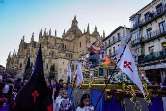 Fotogalería Procesión de los Pasos de Viernes Santo 28 Procesión de los Pasos Viernes Santo - Héctor Criado