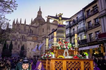 Fotogalería Procesión de los Pasos de Viernes Santo 34 Procesión de los Pasos Viernes Santo - Héctor Criado