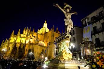 Fotogalería Procesión de los Pasos de Viernes Santo 50 Procesión de los Pasos Viernes Santo - Héctor Criado