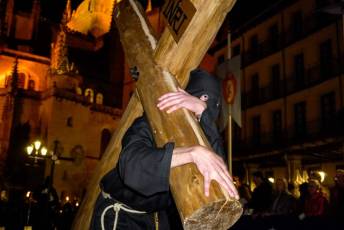 Fotogalería Procesión de los Pasos de Viernes Santo 76 Procesión de los Pasos Viernes Santo - Héctor Criado