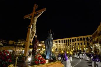Fotogalería Procesión de los Pasos de Viernes Santo 70 Procesión de los Pasos Viernes Santo - Héctor Criado