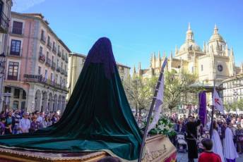 Fotogalería Procesión del Rencuentro 32 Procesión del Domingo de Resurrección - Héctor Criado