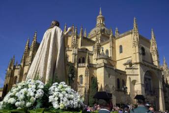 Fotogalería Procesión del Rencuentro 40 Procesión del Domingo de Resurrección - Héctor Criado