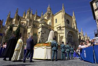 Fotogalería Procesión del Rencuentro 51 Procesión del Domingo de Resurrección - Héctor Criado