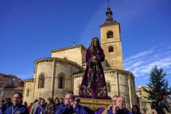 Fotogalería Procesiones de Viernes Santo por la Mañana 4 Procesiones Viernes Santo por la Mañana - Héctor Criado