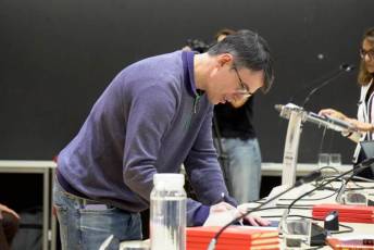 Fotogalería Toma de Posesión del Decano de la Facultad de Educación 16 Toma Posesión Decano Facultad de Educación- Héctor Criado