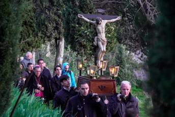 Fotogalería Vía Crucis Penitencial con el Cristo de la Buena Muerte 11 Vía Crucis Penitencial con el Cristo de la Buena Muerte - Héctor Criado