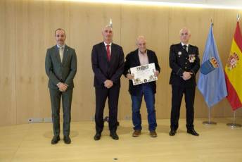 Fotografías Acto de entrega de distinciones a la Policía Local de Segovia y Guardias Urbanos de Honor 15 Acto de Entrega de Distinciones a la Policía Local y Guardias Urbanos - Héctor Criado