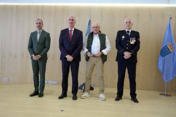 Fotografías Acto de entrega de distinciones a la Policía Local de Segovia y Guardias Urbanos de Honor 22 Acto de Entrega de Distinciones a la Policía Local y Guardias Urbanos - Héctor Criado