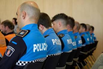 Fotografías Acto de entrega de distinciones a la Policía Local de Segovia y Guardias Urbanos de Honor 27 Acto de Entrega de Distinciones a la Policía Local y Guardias Urbanos - Héctor Criado