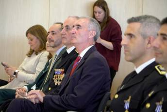 Fotografías Acto de entrega de distinciones a la Policía Local de Segovia y Guardias Urbanos de Honor 28 Acto de Entrega de Distinciones a la Policía Local y Guardias Urbanos - Héctor Criado