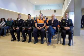 Fotografías Acto de entrega de distinciones a la Policía Local de Segovia y Guardias Urbanos de Honor 4 Acto de Entrega de Distinciones a la Policía Local y Guardias Urbanos - Héctor Criado