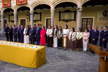 Fotografías del acto de fin de curso de la 314 promoción de Oficiales de Artillería 13 Acto Fin de Curso 314 Promoción de Oficiales de Artillería - Héctor Criado