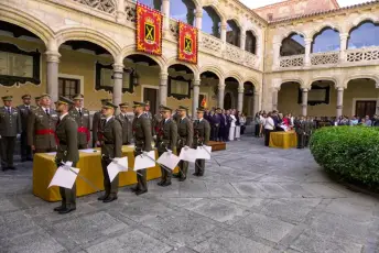Fotografías del acto de fin de curso de la 314 promoción de Oficiales de Artillería 33 Acto Fin de Curso 314 Promoción de Oficiales de Artillería - Héctor Criado