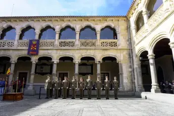 Fotografías del acto de fin de curso de la 314 promoción de Oficiales de Artillería 7 Acto Fin de Curso 314 Promoción de Oficiales de Artillería - Héctor Criado