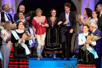 Fotografías Concentración de Peñas y Pregón de las Ferias y Fiestas de Segovia 2026 59 Concentración Peñas y Pregón Ferias y Fiestas Segovia - Héctor Criado