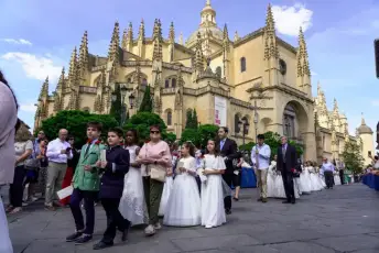 Fotografías Misa y Procesión del Corpus Christi 15 Misa y Procesión del Corpus Christi - Héctor Criado