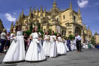 Fotografías Misa y Procesión del Corpus Christi 17 Misa y Procesión del Corpus Christi - Héctor Criado