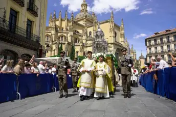 Fotografías Misa y Procesión del Corpus Christi 26 Misa y Procesión del Corpus Christi - Héctor Criado