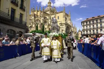 Fotografías Misa y Procesión del Corpus Christi 27 Misa y Procesión del Corpus Christi - Héctor Criado