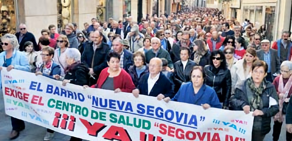 Manifestación para pedir el cuarto centro de salud de la ciudad. / KAMARERO