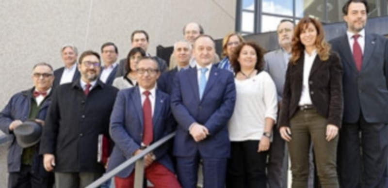 Las obras del campus llevan un retraso de “uno o dos meses” 1 El equipo rectoral de la Universidad