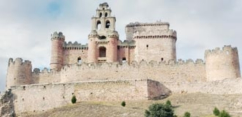 El castillo recibe aunalmente cerca de 15.000 visitas