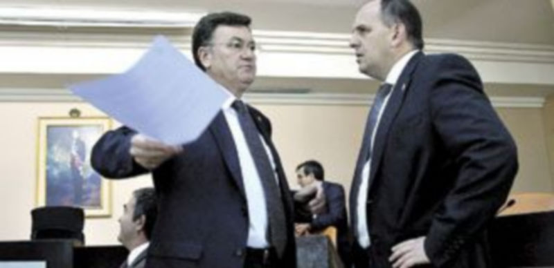 Francisco Vázquez (izquierda) y José Luis Aceves