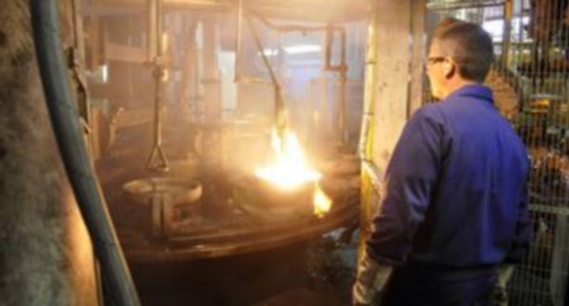 La empresa de producción de vidrio SGD La Granja tuvo que aplicar un ERE de suspensión temporal para parte de su plantilla. / Juan Martín