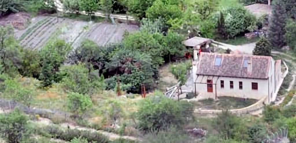 Vivienda rehabilitada en la propiedad del exconcejal Juan Cruz Aragoneses. / KAMARERO