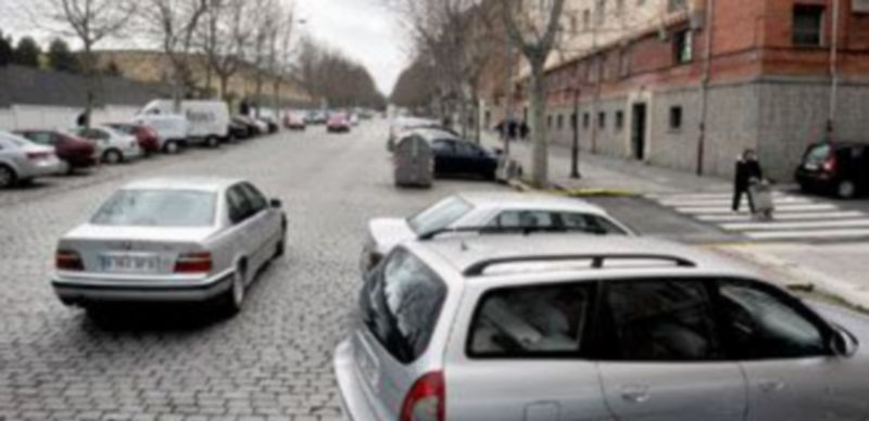 La avenida de la Constitución tiene una longitud de unos 900 metros