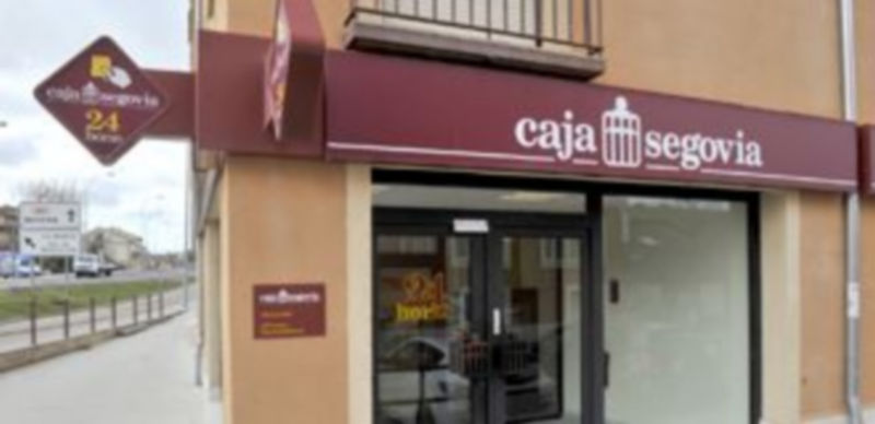 Oficina de Bankia en Torrecaballeros