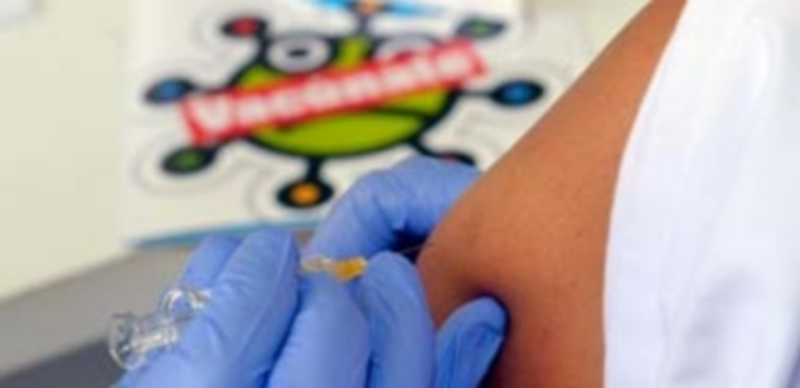 Las dosis han comenzado a administrarse ayer en los centros de salud