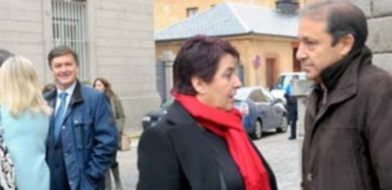 Luquero conversa con Gordo