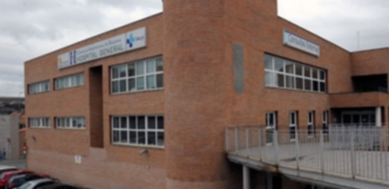 El edifici0 de las consultas de los especialista forma parte del Complejo Asistencial de Segovia . / Kamarero