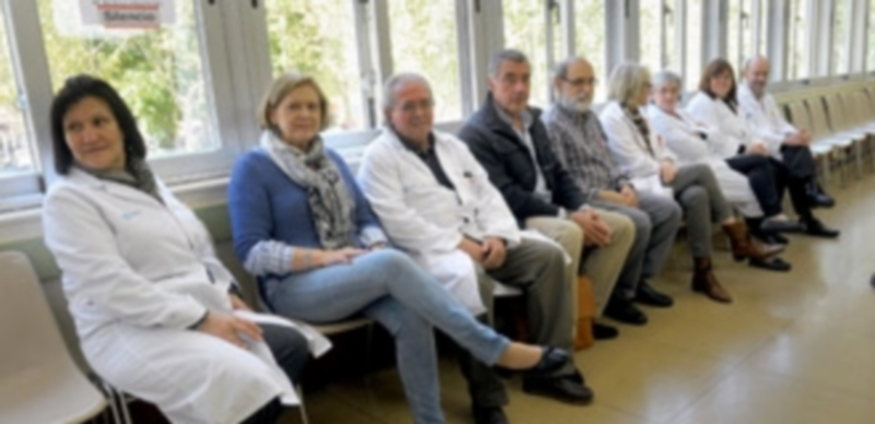 Un grupo de profesionales muestran su enfado