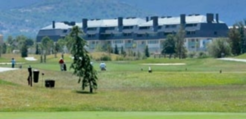 El campo de golf La Faisanera y las promociones urbanísticas han centrado el grueso de la actividad de Segovia 21. / Kamarero