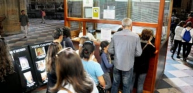 Los hoteles alcanzan una ocupación media del 88 por ciento este puente 12 La Catedral es uno de los monumentos más visitados por los turistas